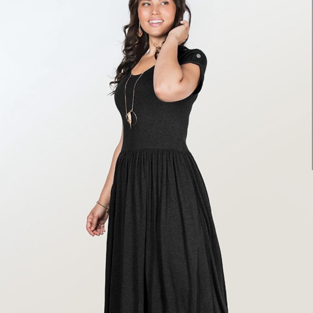 Matilda Jane Night Owl Maxi Dress XS black roll tab sleeves super soft pockets